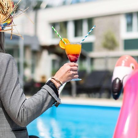 Hotel Novotel Evry Courcouronnes Eksteriør bilde