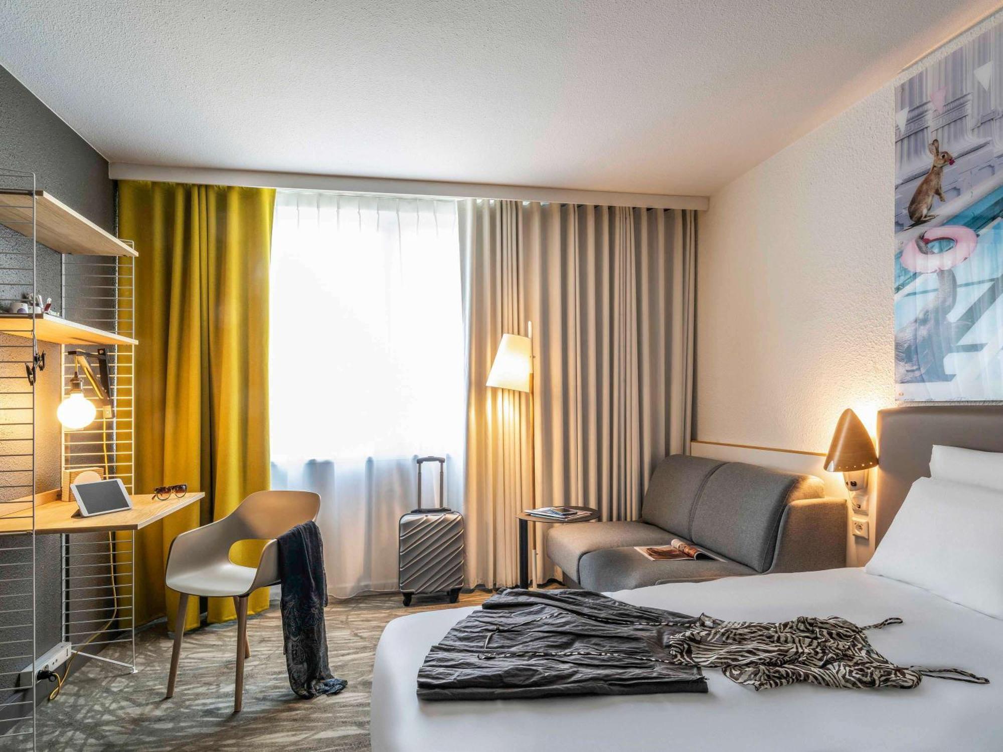Hotel Novotel Evry Courcouronnes Eksteriør bilde